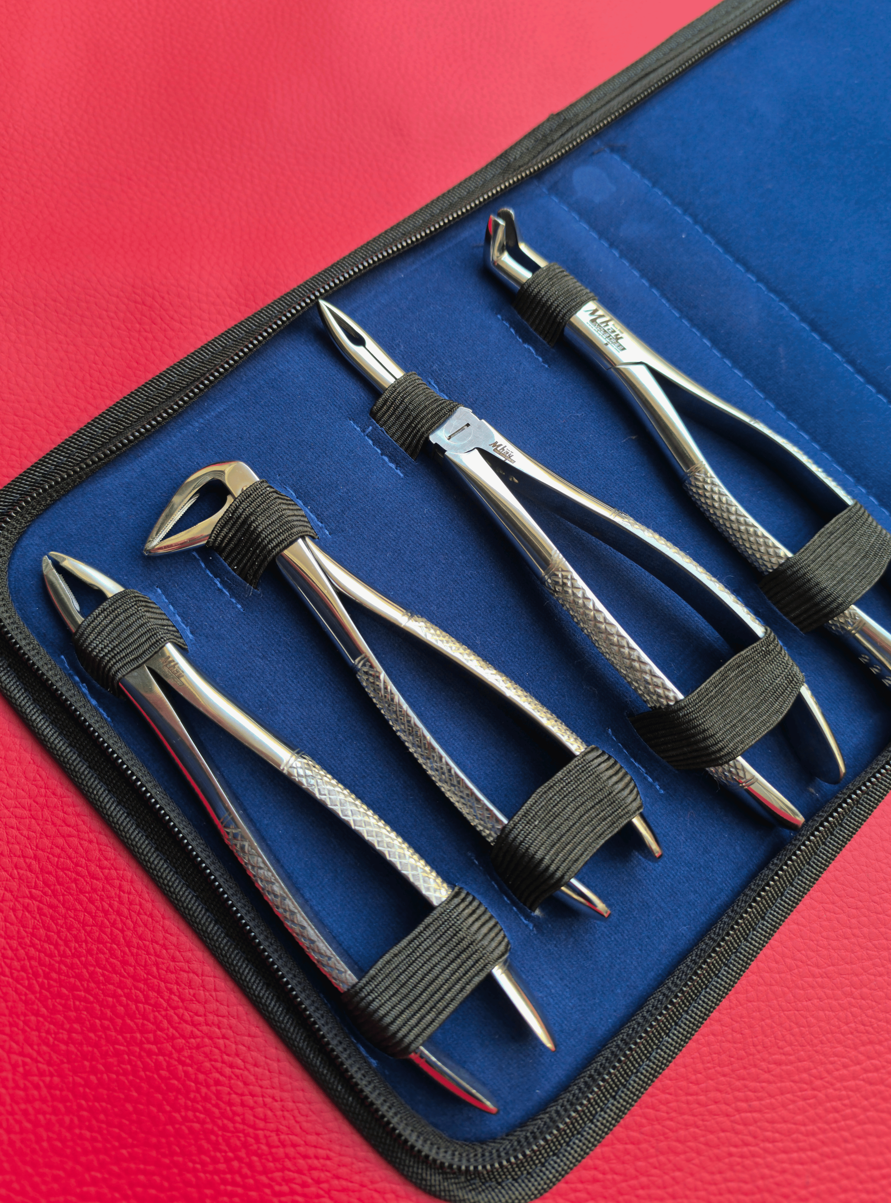 Set Of 4 Multi-Functional Forceps