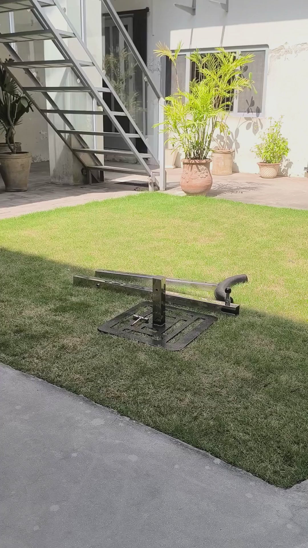 Curved Cradle Equine Dental Head Stand